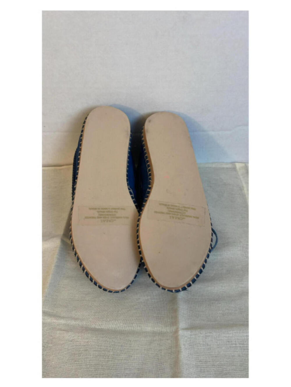 The GREAT Canyon Leather Moccasin in River, $395 NEW, Size 6.5 M14 - Picture 5 of 5